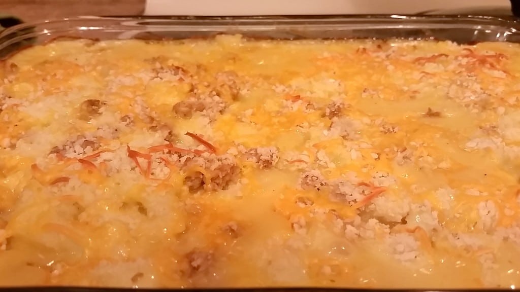 My Cheesy Cauliflower Casserole with Ground Turkey and potatoes is a great way to get your family to eat more vegetables. A complete meal in a single casserole dish.