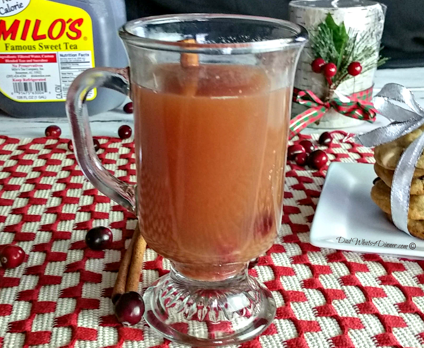 Hot Russian Holiday Tea | www.dadwhats4dinner.com