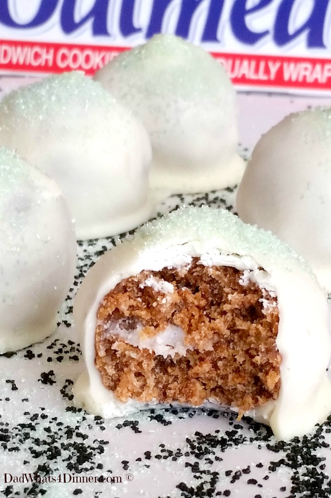 Two ingredient Oatmeal Cream Pie Truffles are the jewels of the Leprechaun. Easy to decorate for any holiday and the kids will love them.