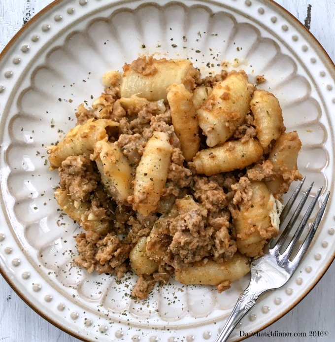 No need to go to the store when you can make your own Cheesy Hamburger Helper Casserole at home.