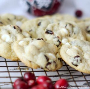 Cranberry White Chocolate Christmas Cookies are the perfect cookie for this magical time of year. All the colors and flavors of the season!
